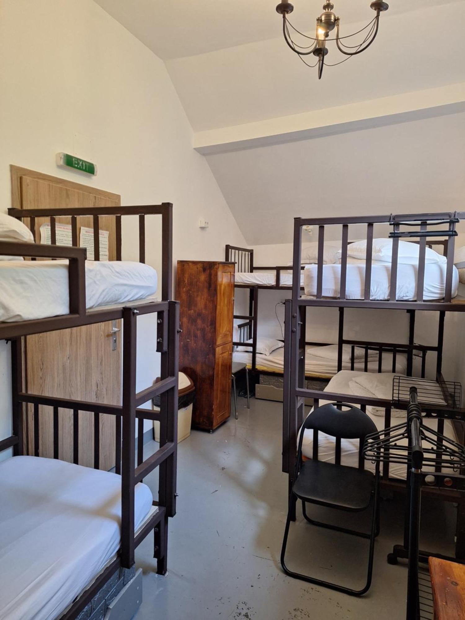 Downtown Hostel Braşov Eksteriør bilde