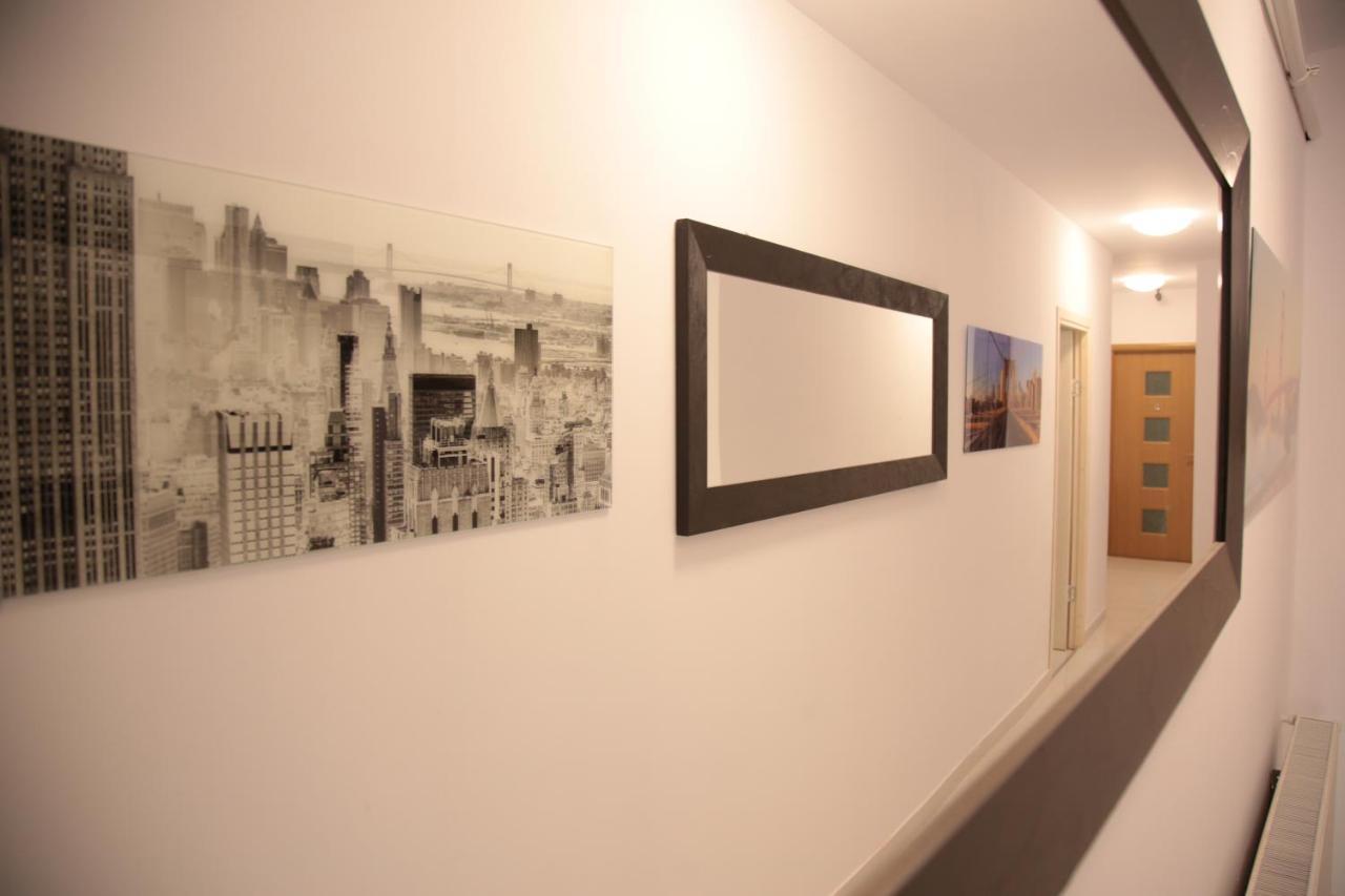 Downtown Hostel Braşov Eksteriør bilde