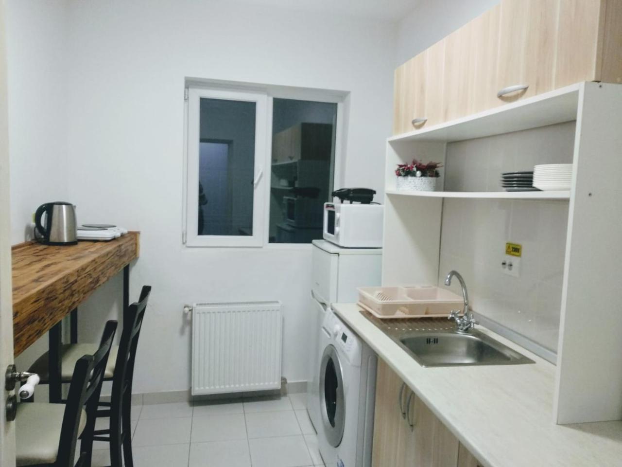 Downtown Hostel Braşov Eksteriør bilde